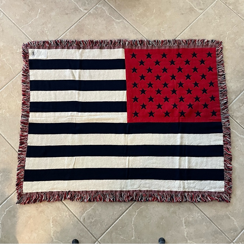 47" L x 36" H USA Flag Throw Made in VA, USA. Celebrate 250th 4th of July NEW! - Picture 2 of 5